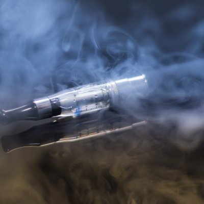 E-cigaretta: új kockázat a biztosítók számára is