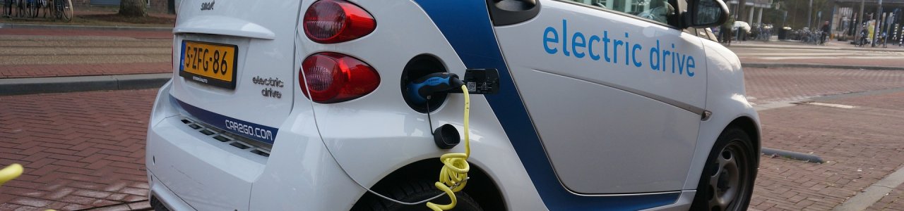 Európában minden 50. új autó tisztán elektromos