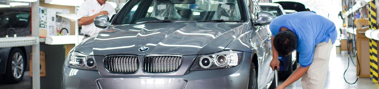 Hétfőn újabb BMW-gyárak álltak le alkatrészhiány miatt