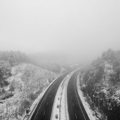 Halálos veszély a téli utakon: ezekre figyeljünk