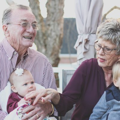 Nyugdíj és nagyszülői támogatás - így szól a szabály