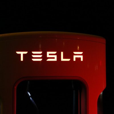 Nem biztos a Tesla sikere a biztosítási piacon. Miért? - Megmutatjuk!